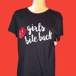 City streets black awesome Halloween inspired T-shirt Nwt